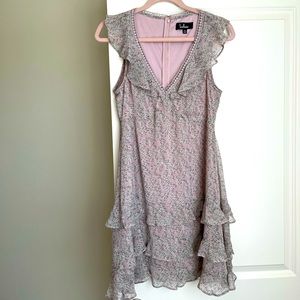 Beautiful lavender dress!💜